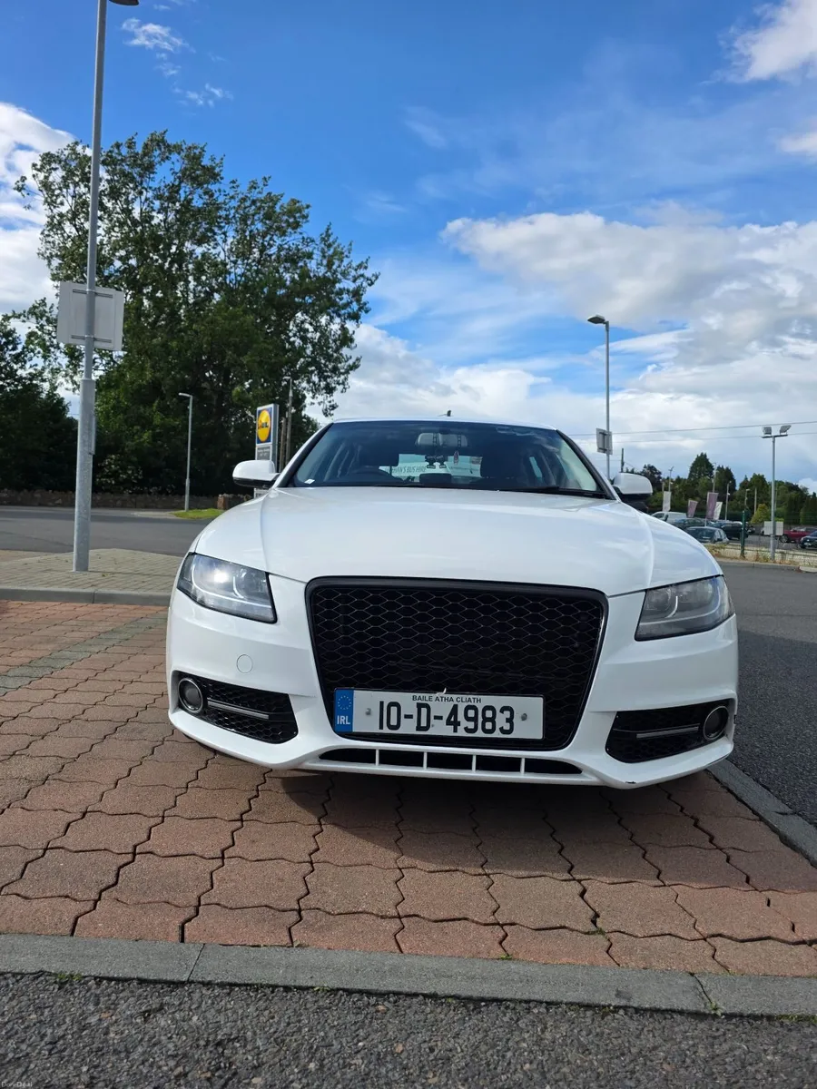 Audi A4 2010 White - Image 6