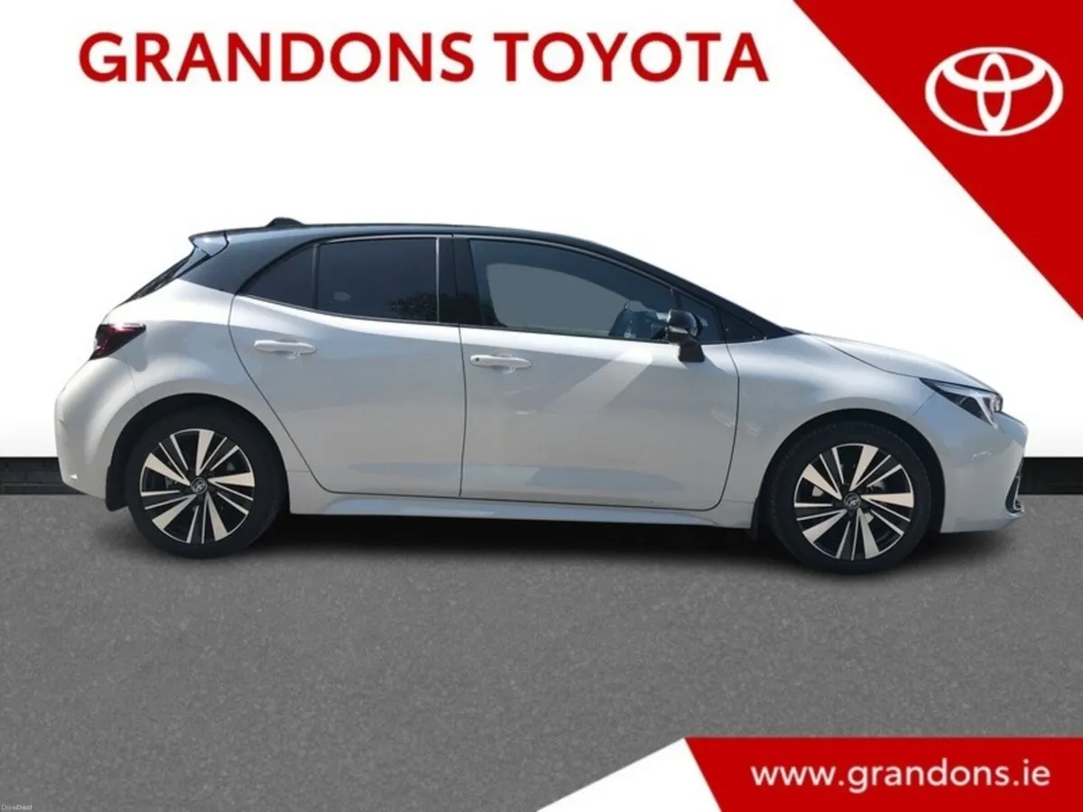 Toyota Corolla H/B LUNA SPORT - GRANDONS - DEMO SA - Image 3
