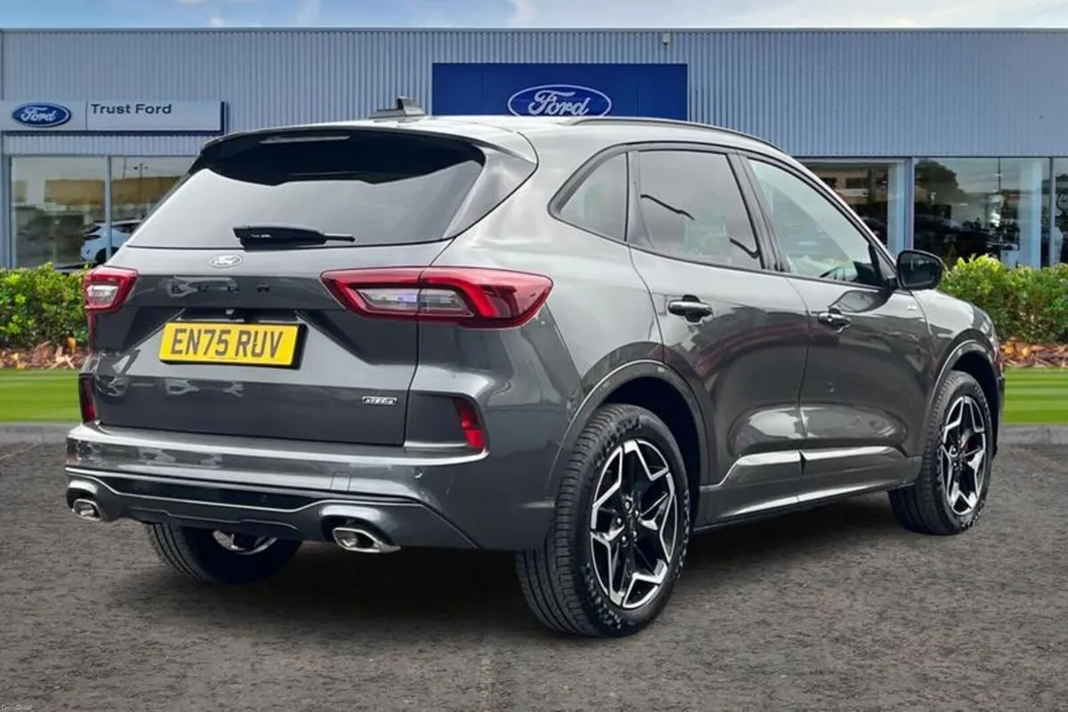 Ford Kuga 2.5 Duratec 14.4kWh ST-Line X SUV 5dr Pe - Image 4
