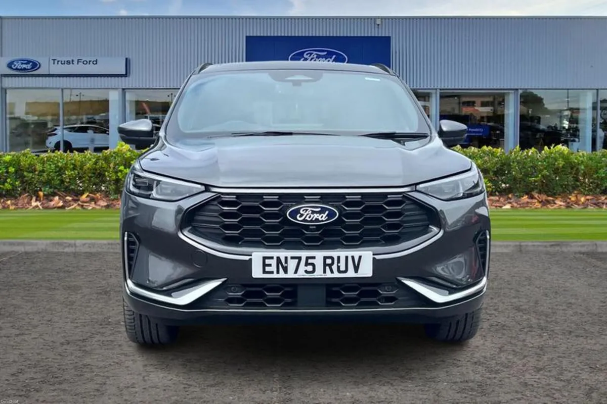 Ford Kuga 2.5 Duratec 14.4kWh ST-Line X SUV 5dr Pe - Image 6