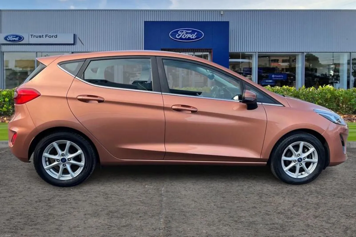 Ford Fiesta Zetec B+O Play - Image 3