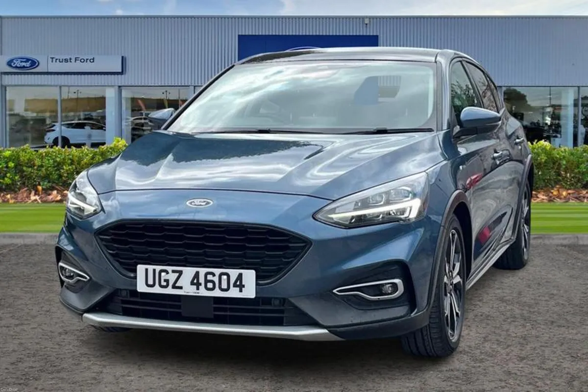 Ford Focus 1.0 EcoBoost Hybrid mHEV 125 Active X E - Image 5