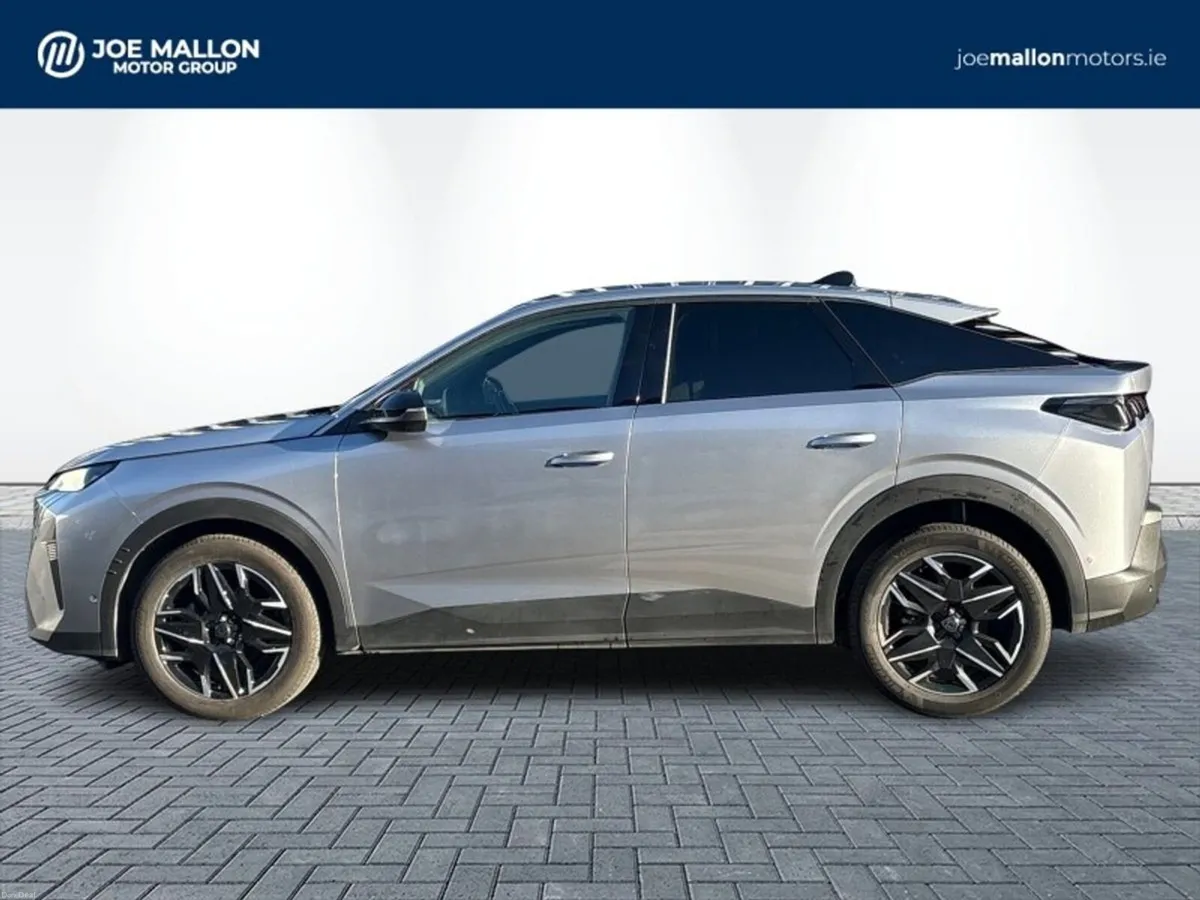 Peugeot 3008 1.2 MHEV 145bhp eDCS6 Allure ** Amazi - Image 4