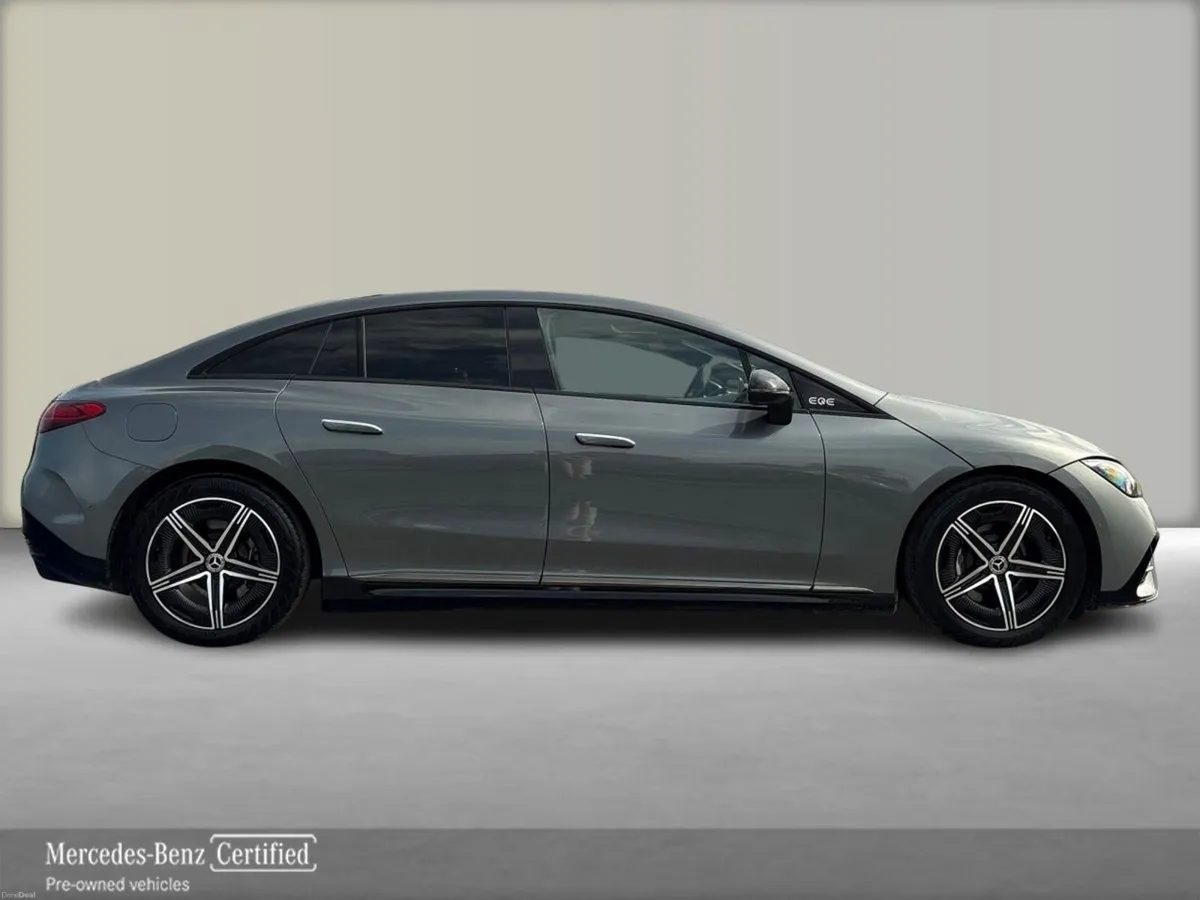 Mercedes-Benz EQE EQE 300 - Image 5