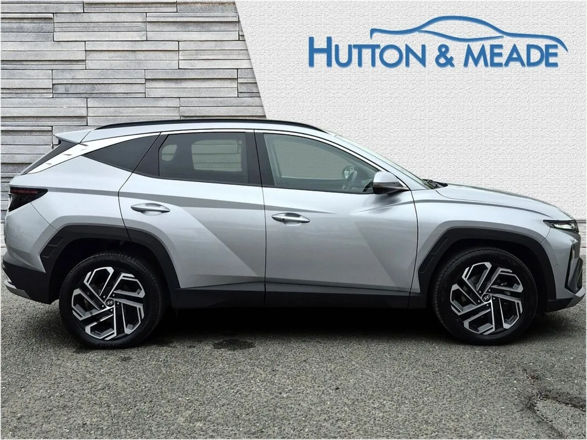 Hyundai Tucson Executive Plus HEV 1.6 Petrol 5dr - Image 6