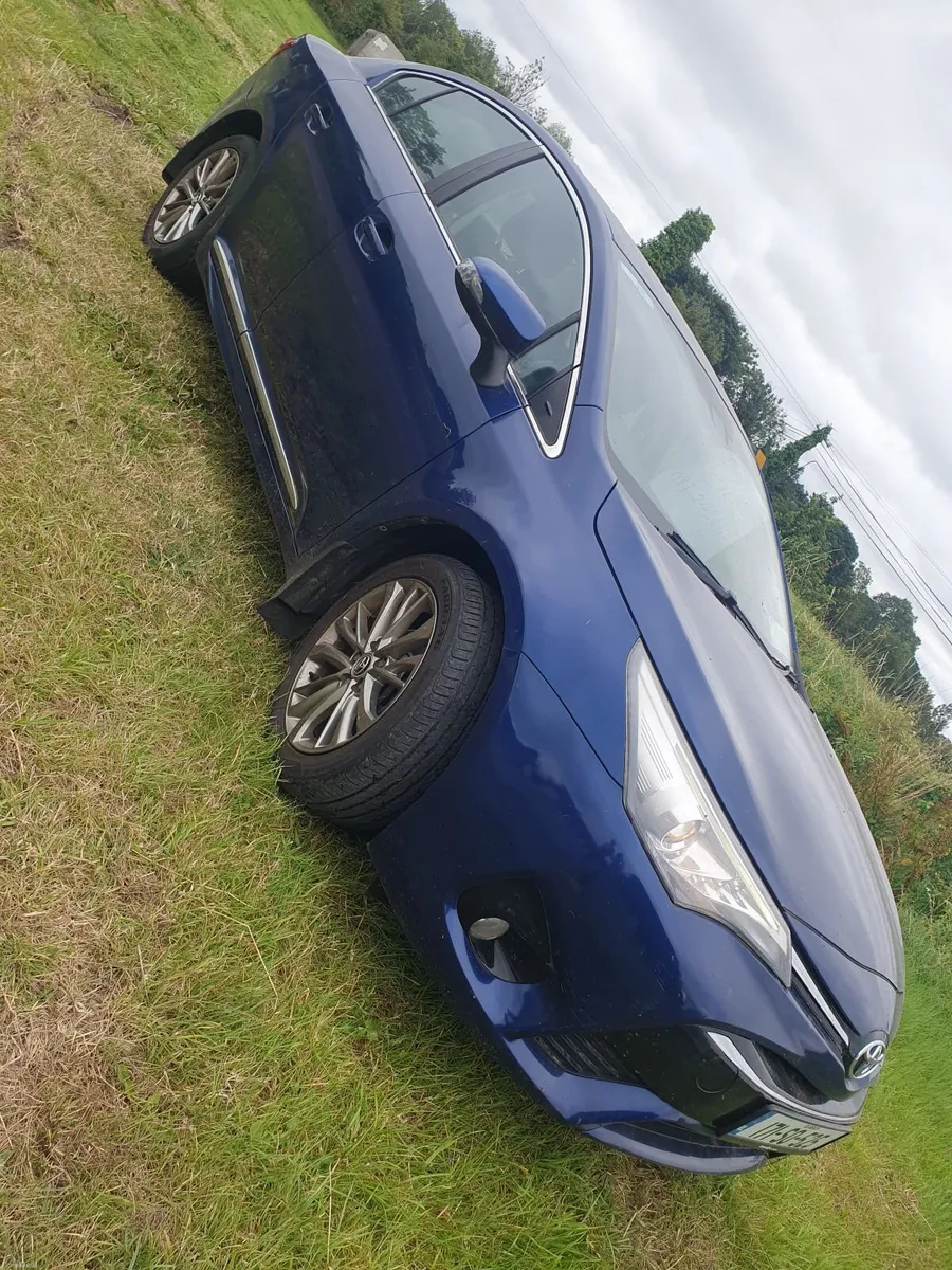 Toyota Avensis - Image 1