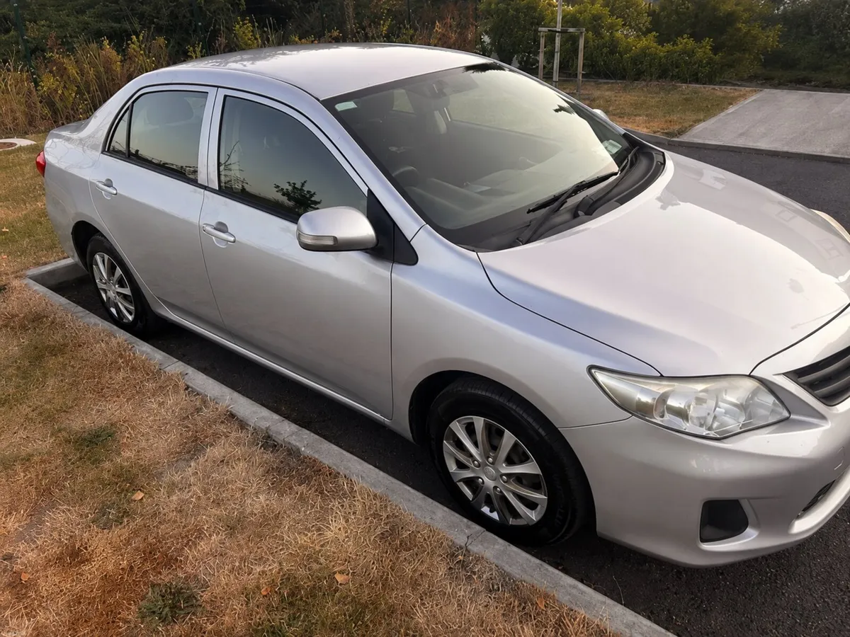 2011 Toyota Corolla 131k KM NCT 05/27 Tax 10/26 - Image 2