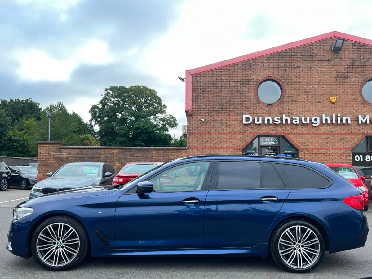 BMW 5-Series 520D M-SPORT TOURING AUTO *PAN ROOF* - Image 6
