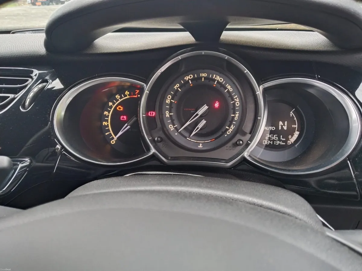Motor Car - Image 5