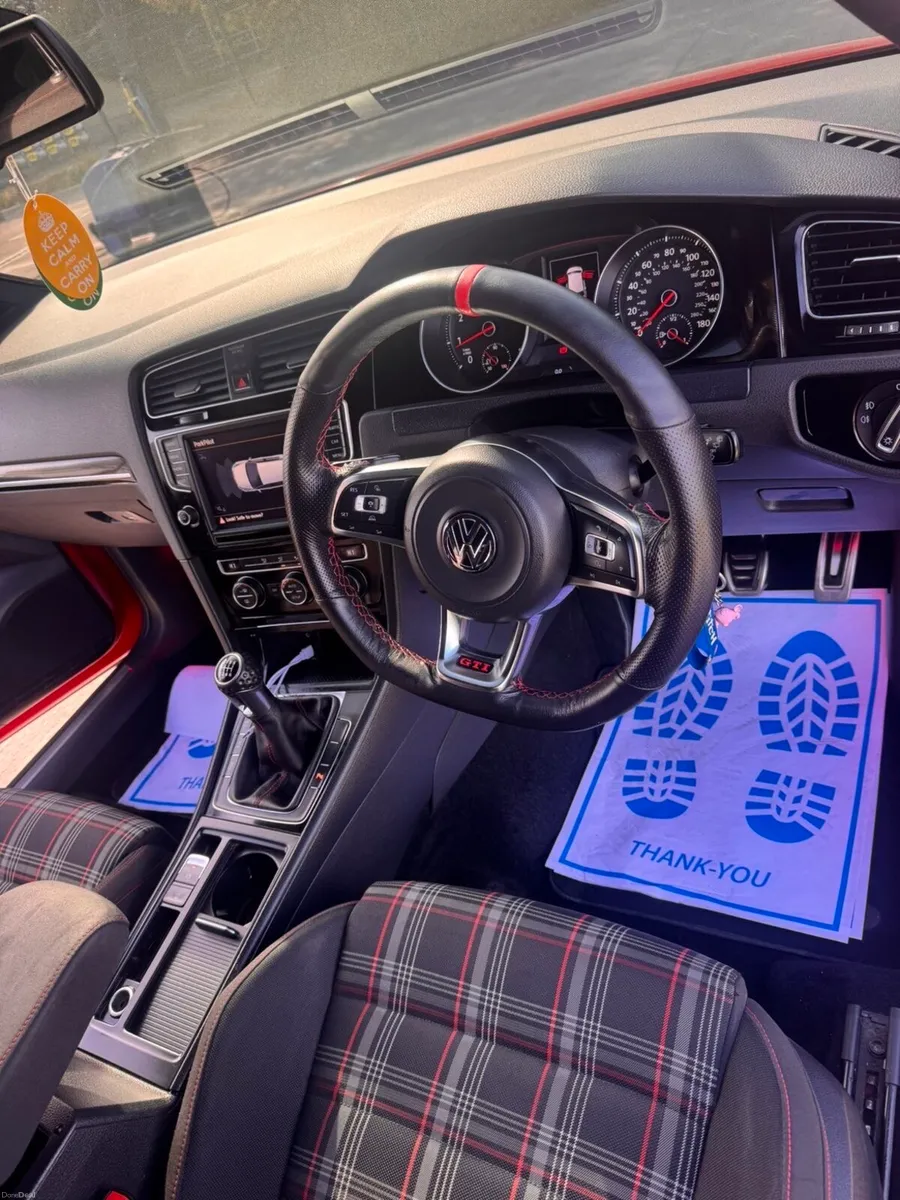 2014 Volkswagen Golf GTI | Manual - Image 5