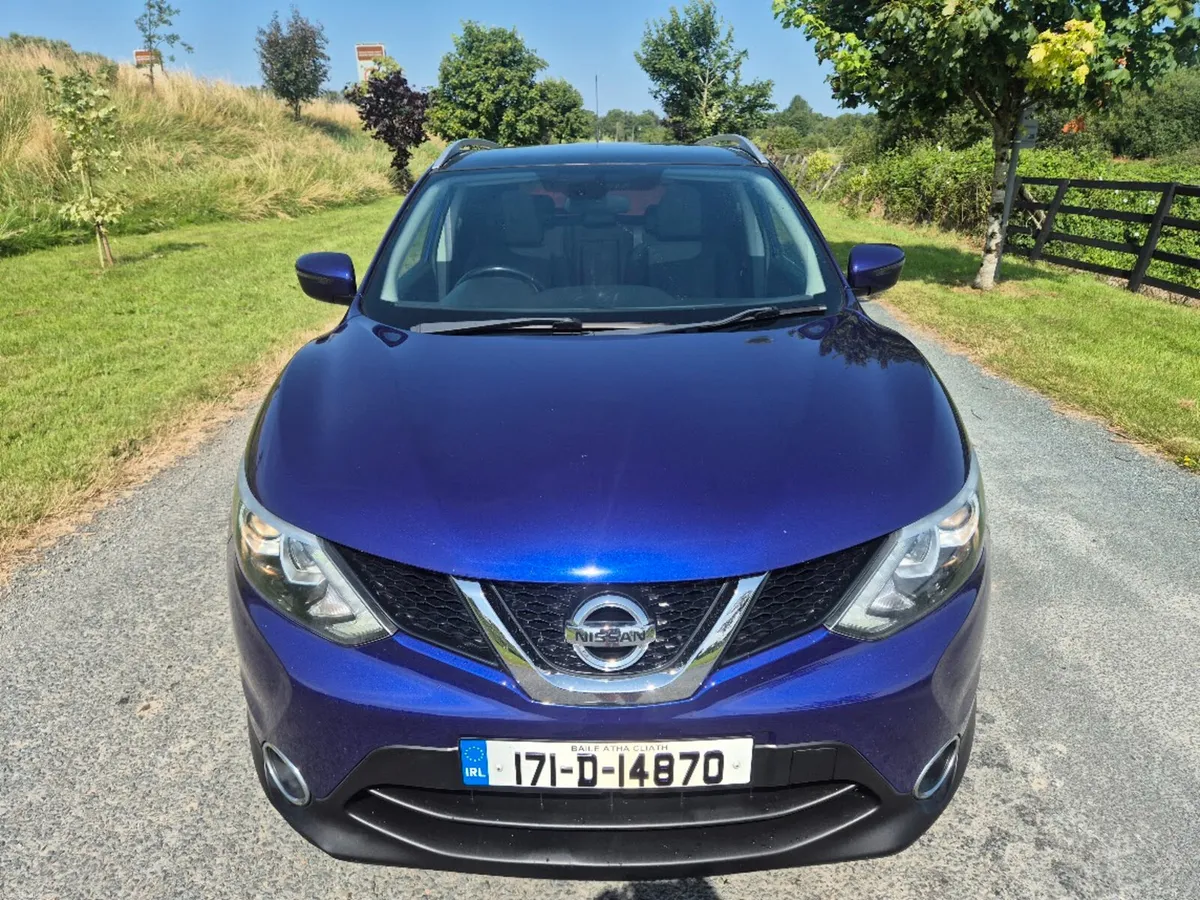 2017 (171) Nissan Qashqai 1.5 SV MY16 E6 4DR - Image 2