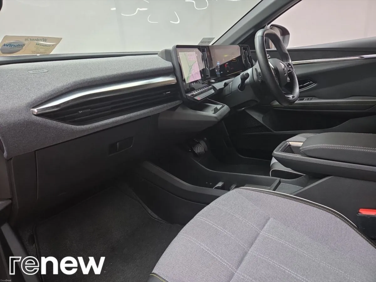 Renault Megane E-Tech EV60 220hp Techno - Image 5