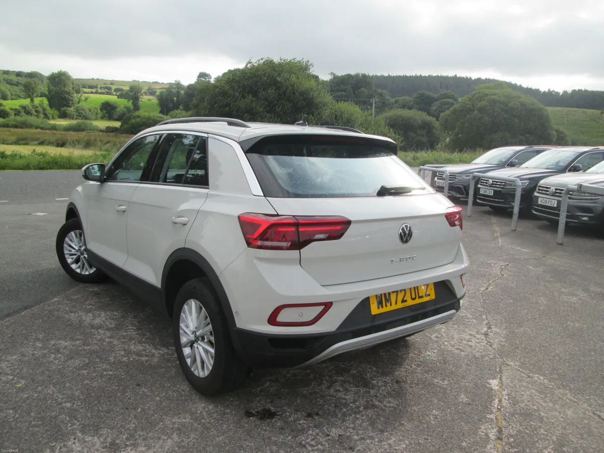 2023  VOLKSWAGEN  T-ROC  2.0  TDI  EVO-LIFE  5DR - Image 5