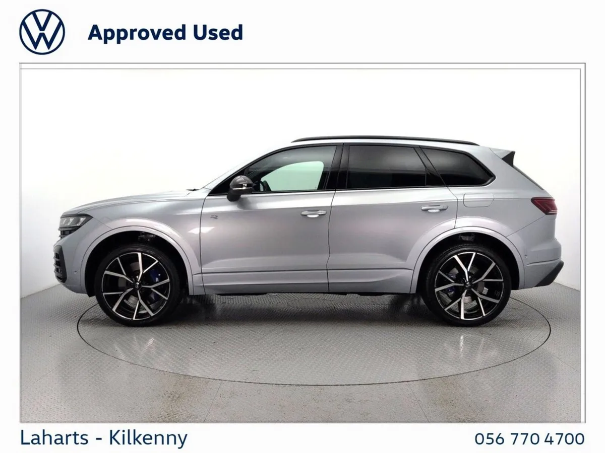 Volkswagen Touareg R 3.0TSI 462HP PHEV - EX DEMO - - Image 6