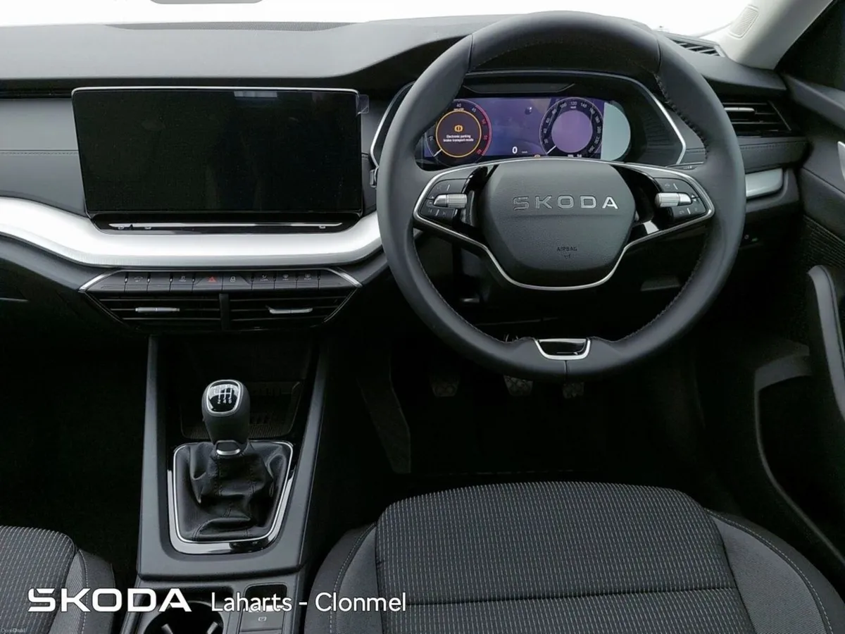 Skoda Octavia COMBI SELECTION 2.0TDI 115HP - Image 2