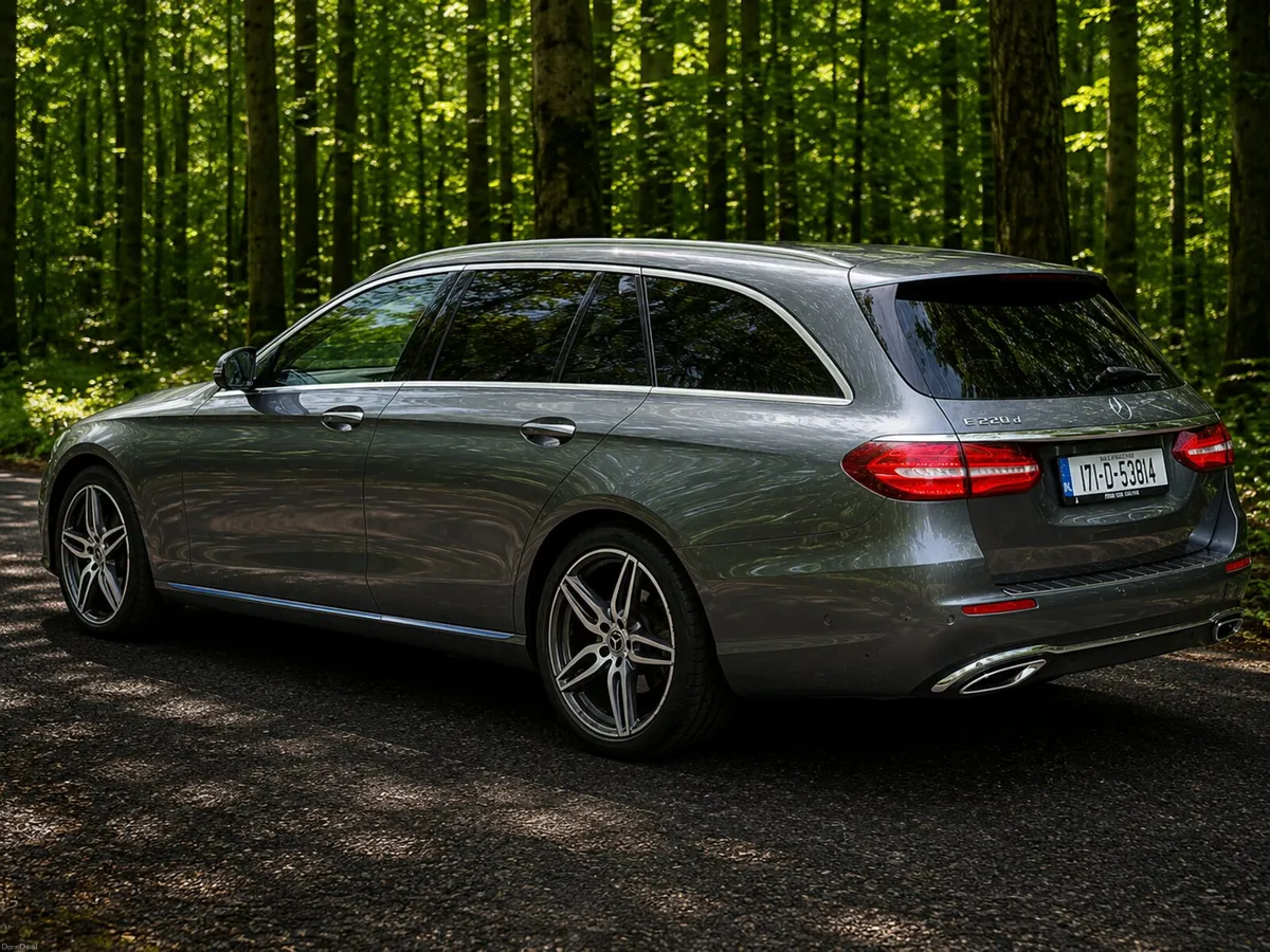 171 MERCEDES E200CDI AMG ESTATE AUTO - Image 5