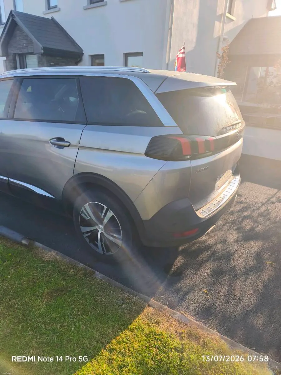 Peugeot 5008 - Image 6