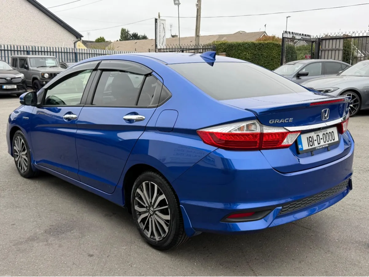 Honda Grace 1.5 PETROL EX SENSING HYBRID AUTO - Image 6