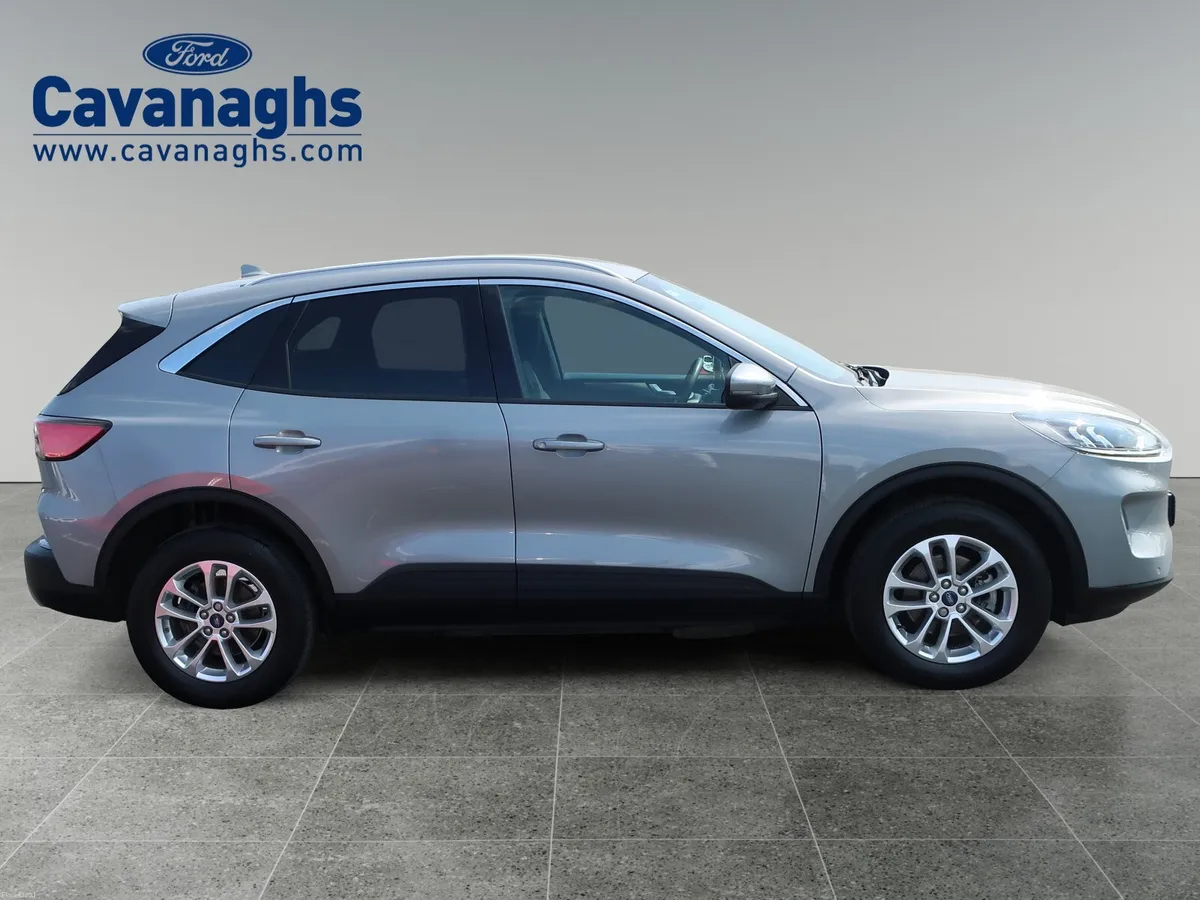2023  Ford Kuga Titanium 2.5phev225 S6.2 Ct 4dr - Image 5