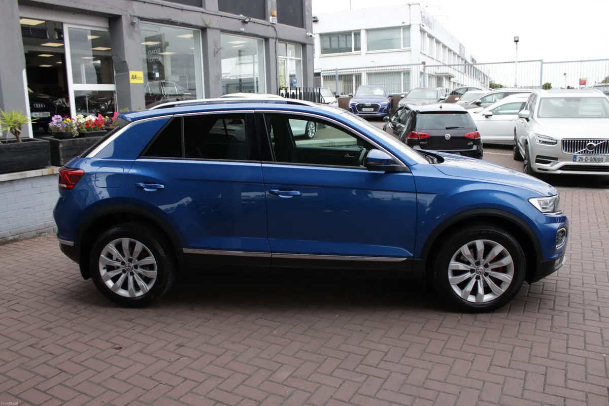 2018 VOLKSWAGEN T-ROC  1.5TSI 150BHP SPORT DSG - Image 3