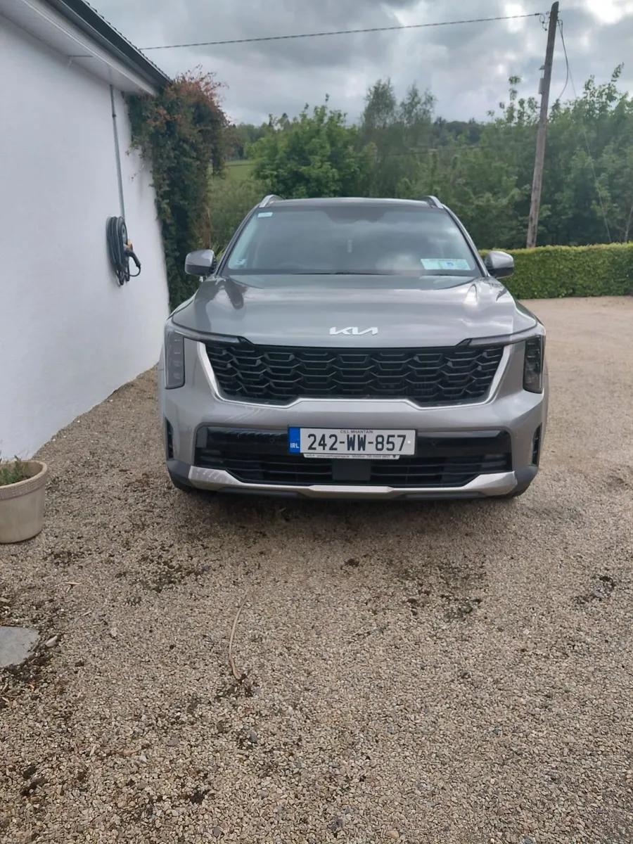 Kia Sorento 2024 - Image 1