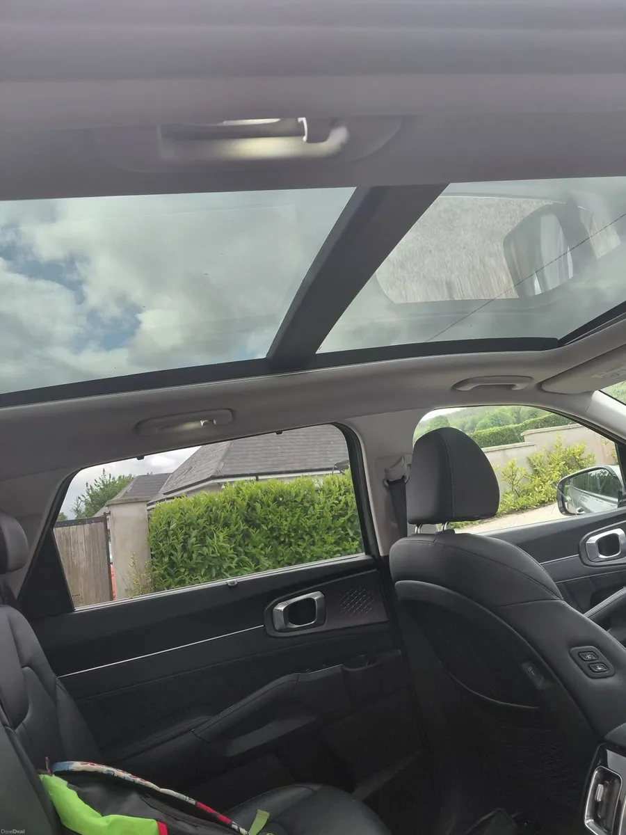 Kia Sorento 2024 - Image 3