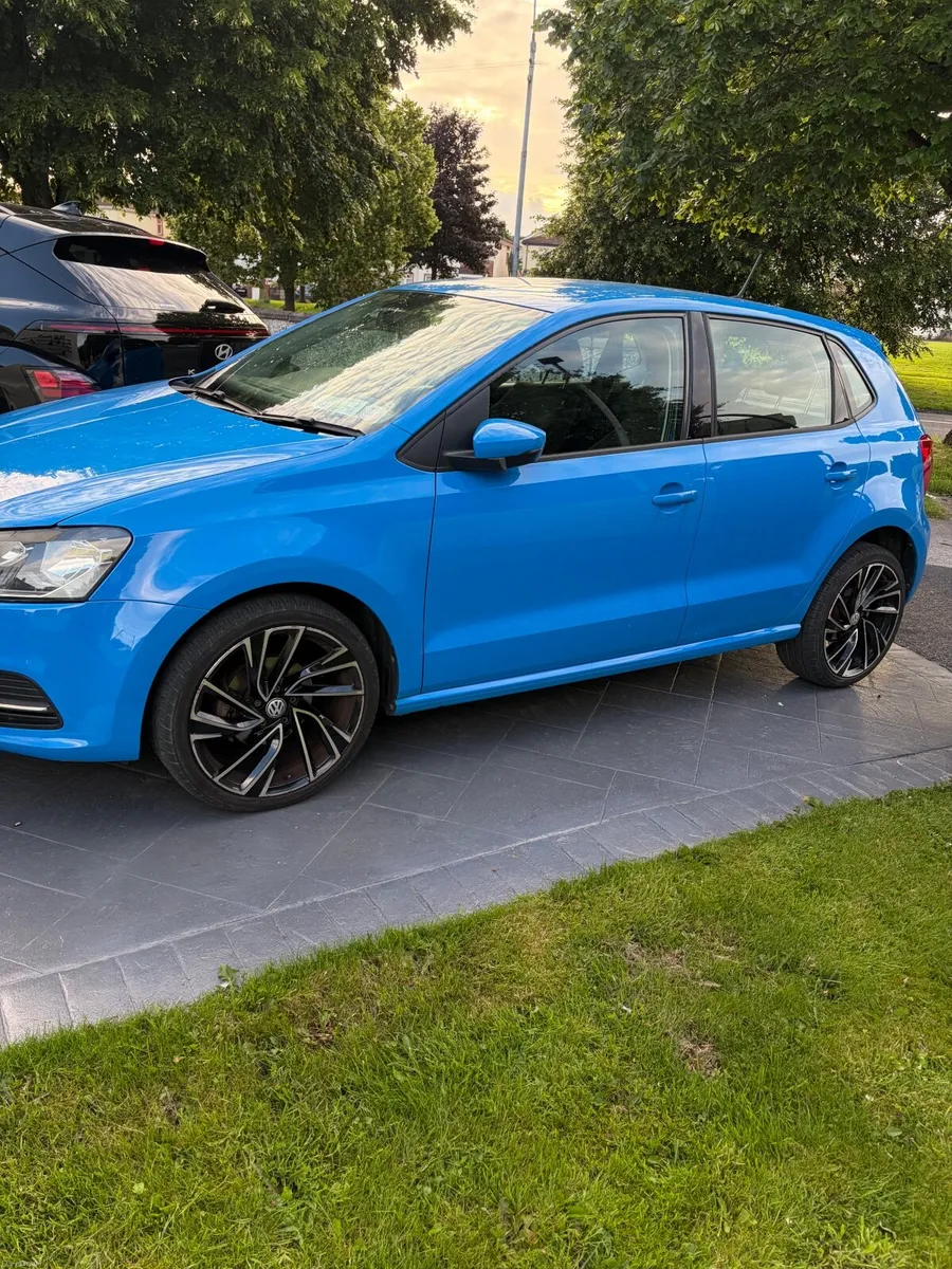 Volkswagen Polo 2015 - Image 4