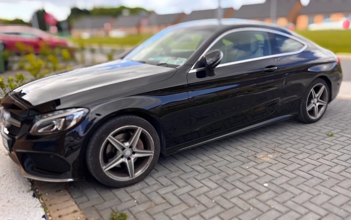 Mercedes-Benz C-Class 2016 - Image 3