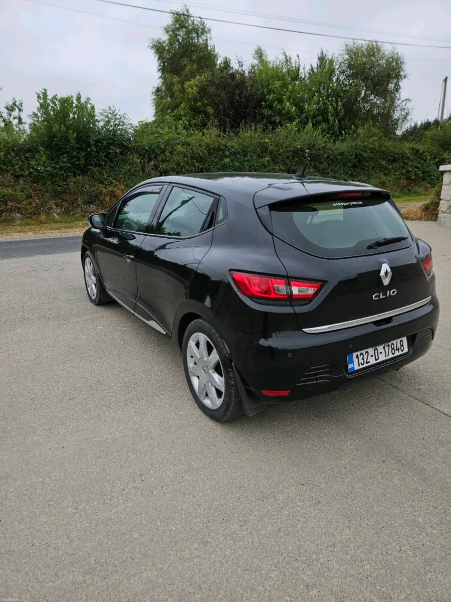 2013 renault clio 1.2 petrol nct 4/27  tax 1/27 - Image 4