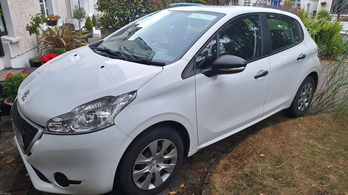 Peugeot 208 2014 - Image 5