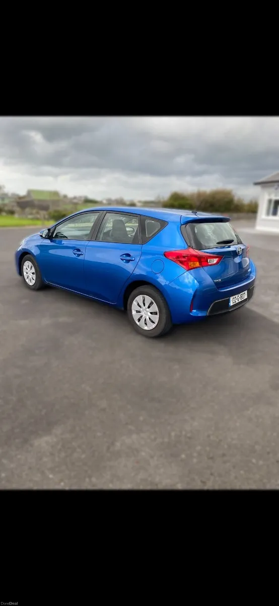 Toyota Auris 2013 - Image 3