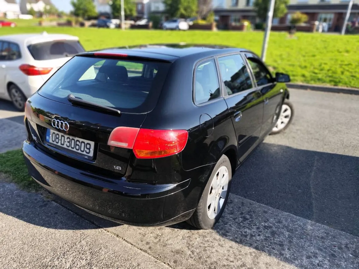 A car - Image 4