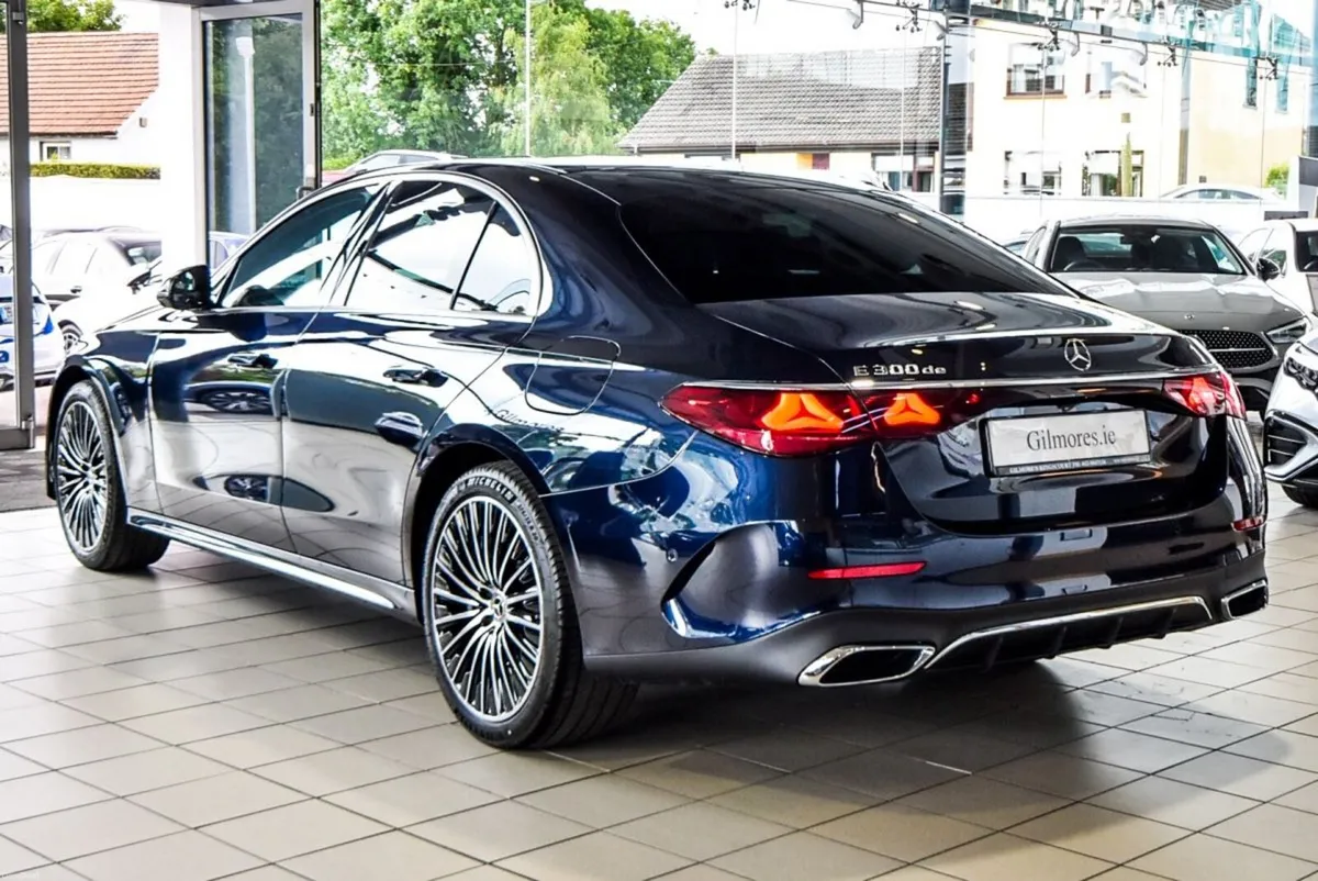 Mercedes-Benz E-Class Demo E300de AMG Plus 20" All - Image 4