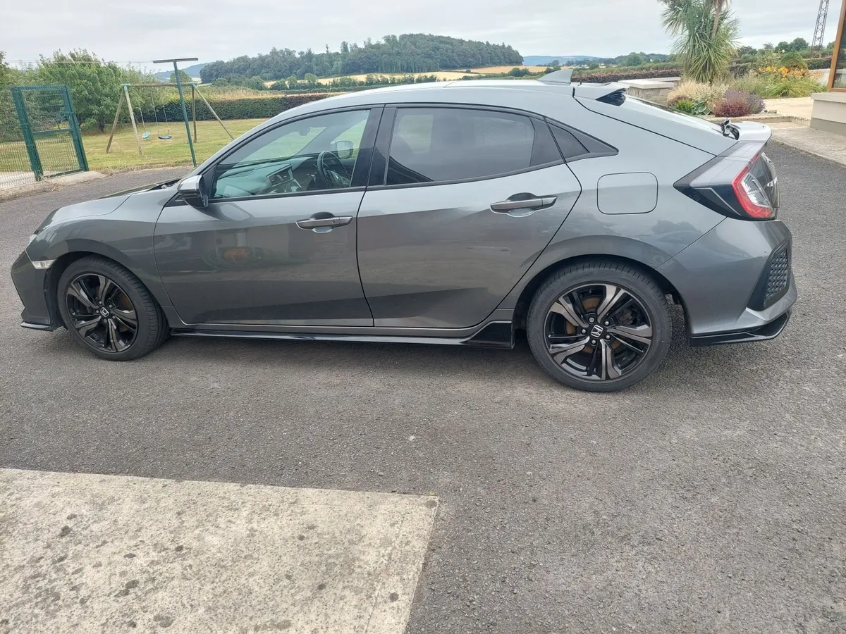 Honda Civic 2019 1.5 GT pack 182bhp - Image 3