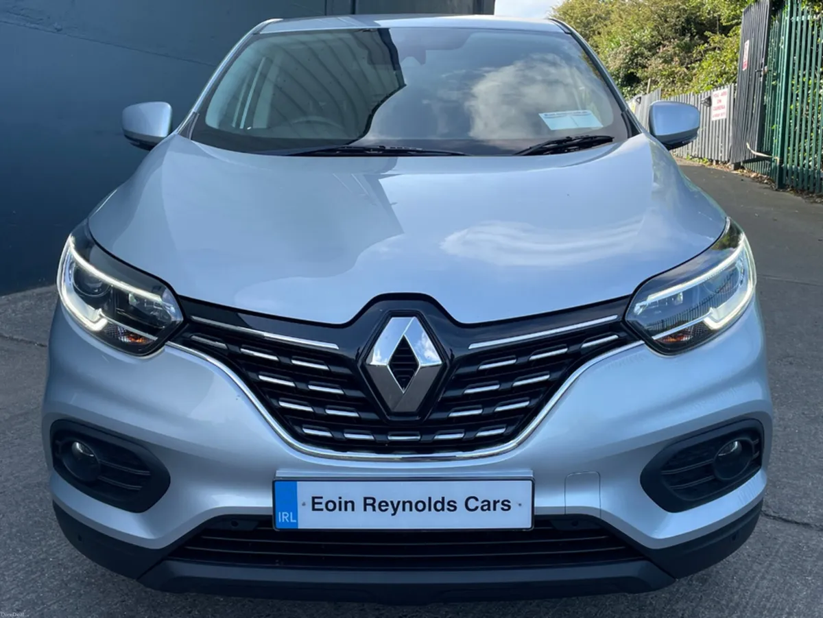Renault Kadjar 222 EQUILIBRE TCE 140 AUTO EDC 1 OW - Image 2