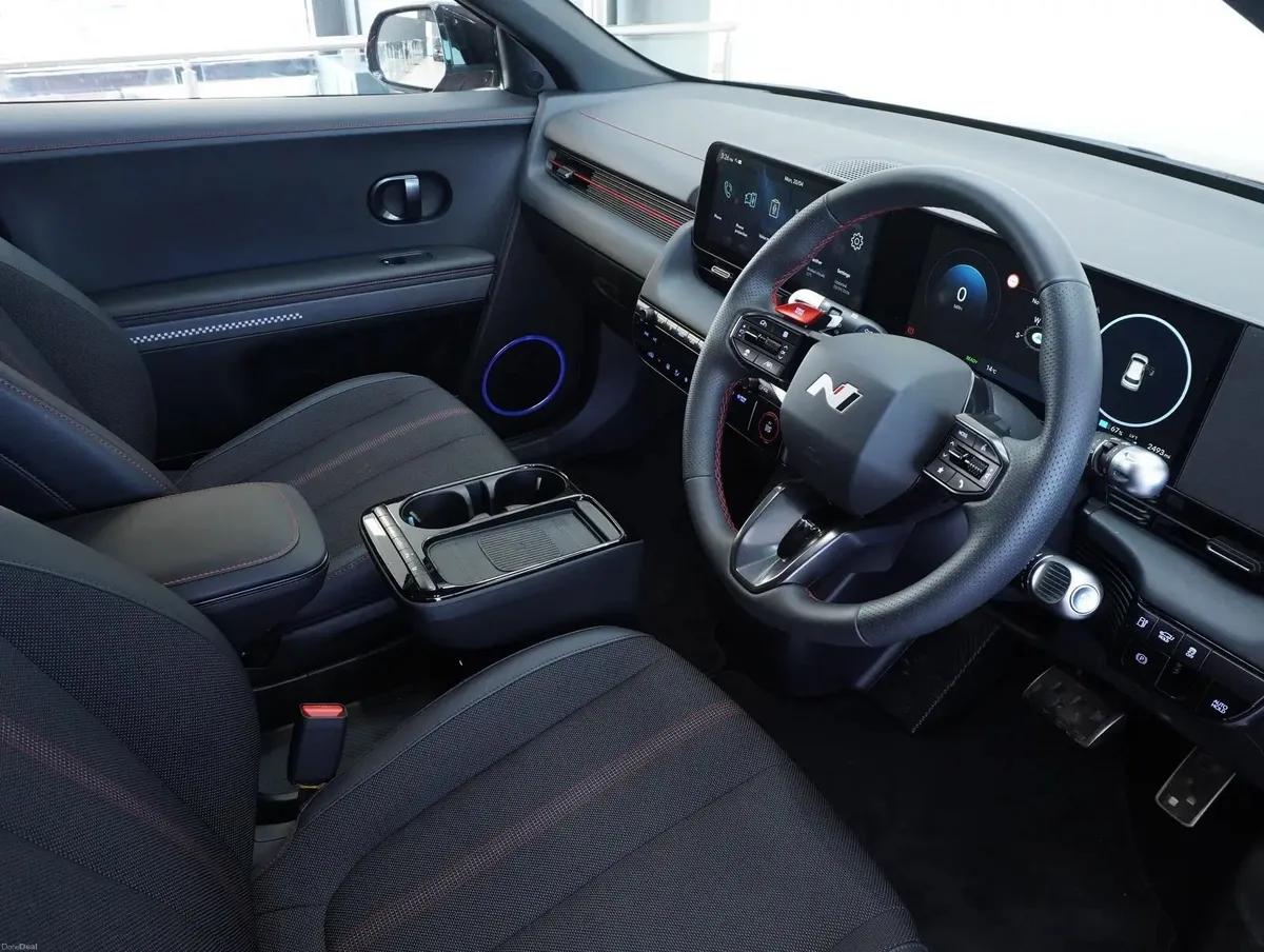 2025 Hyundai IONIQ 5 - NI Car - €0 VRT to pay! - Image 4