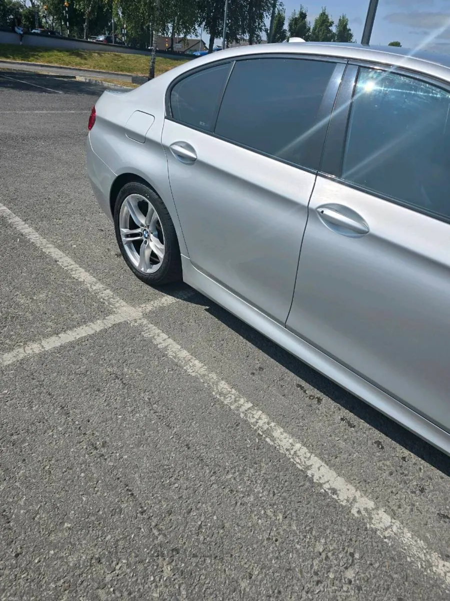 BMW 520 M Sport Auto - Image 3