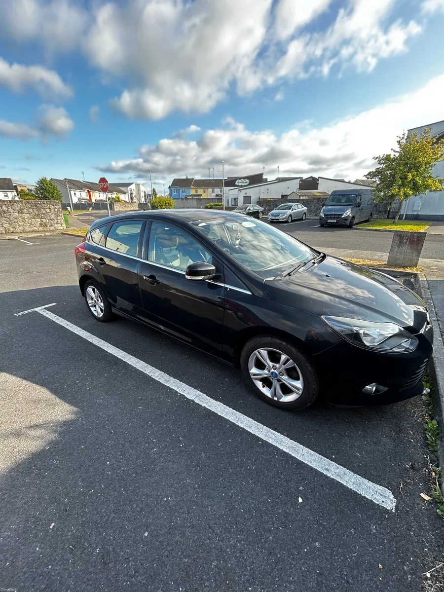 Ford Focus 2012 - Image 1
