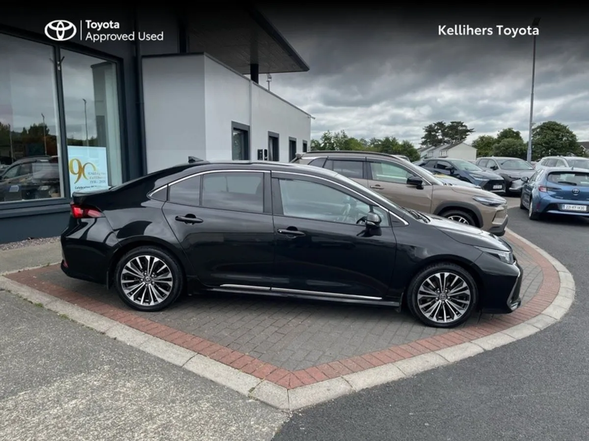 Toyota Corolla LUNA 4DR SPORT SALOON - Image 3