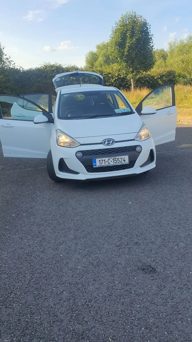 Hyundai i10 2017 - Image 1