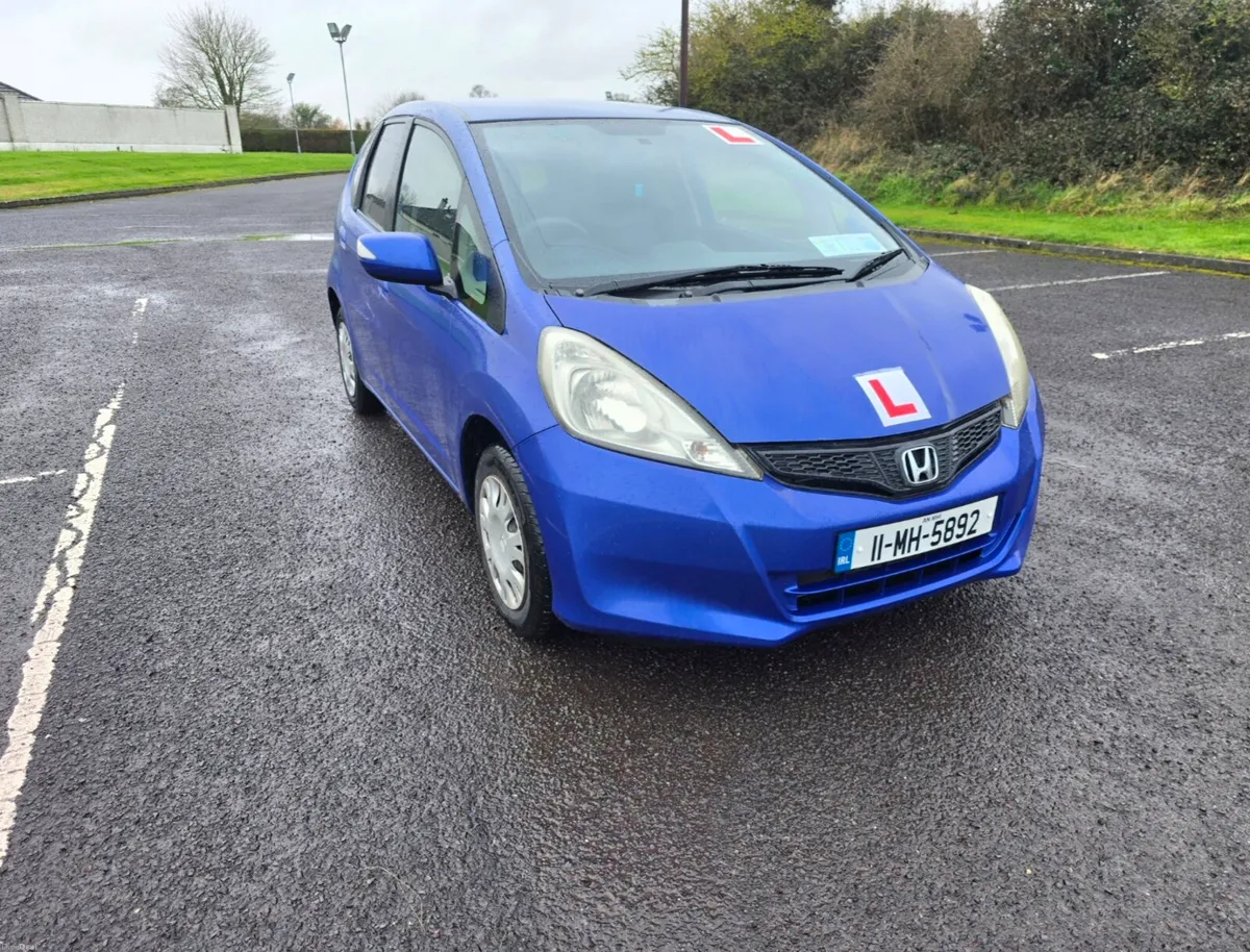 Honda Fit - Image 2