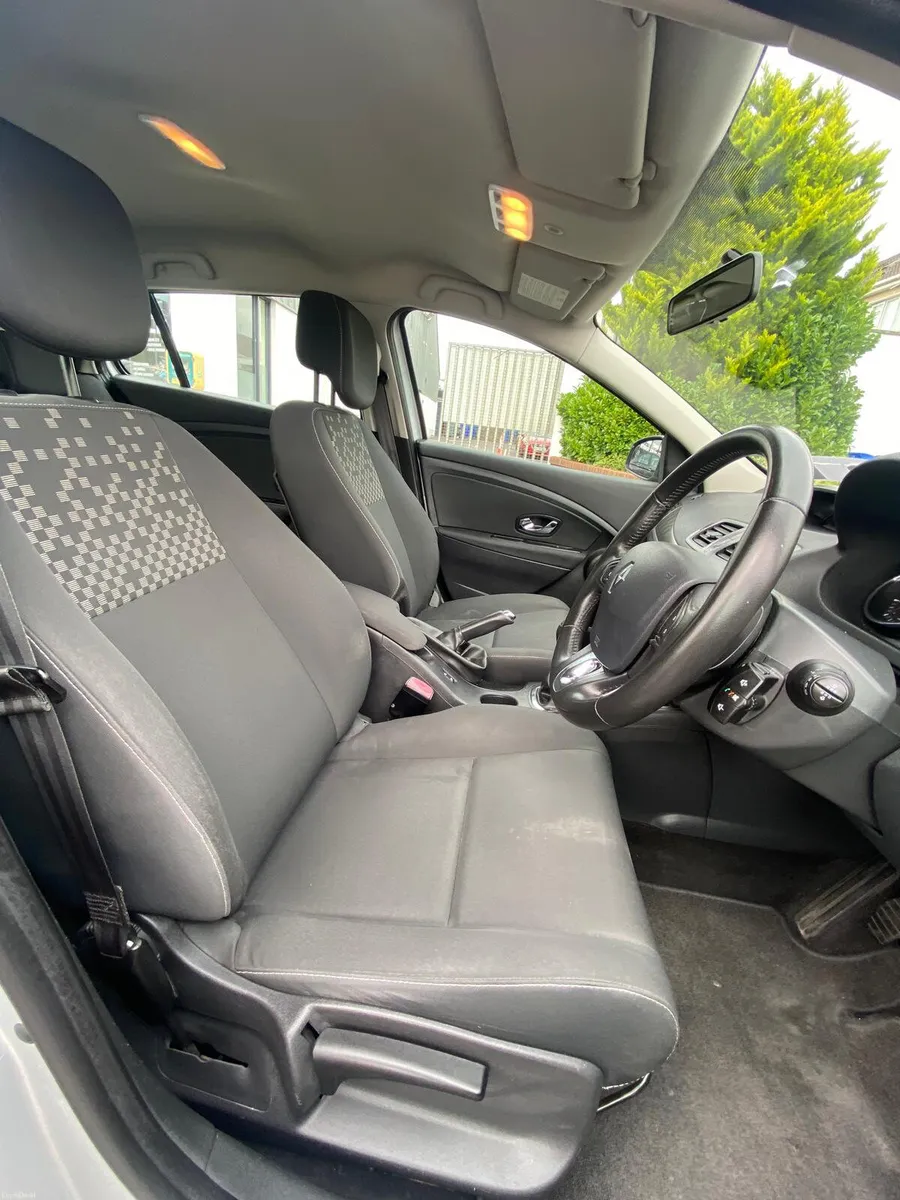 Renault Megane 2013 1.5 diesel - Image 6