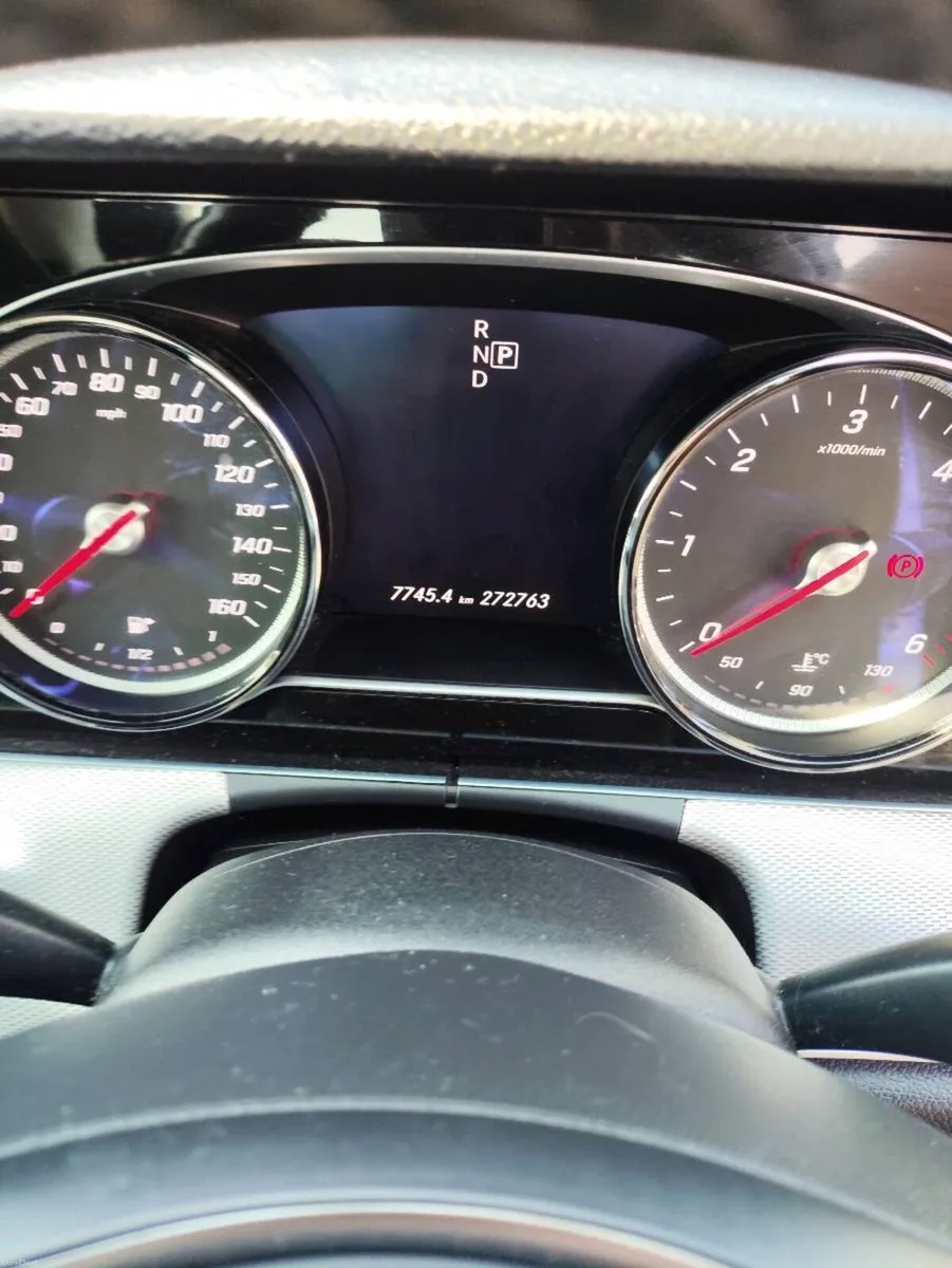 Car - Image 2