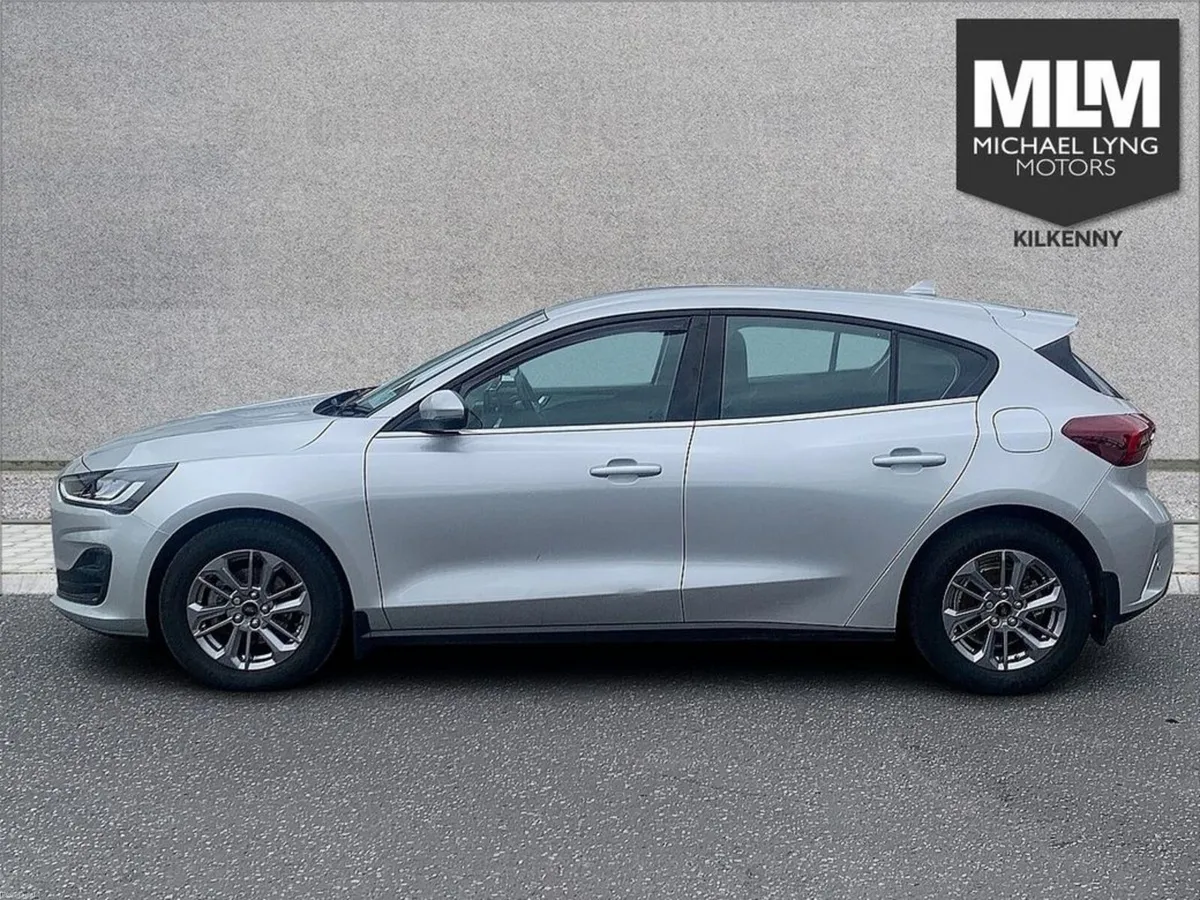 Ford Focus 1.0L EcoBoost 125PS Trend - Image 4
