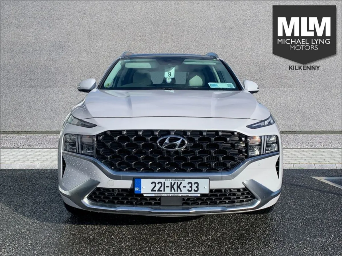 Hyundai Santa Fe 1.6 PHEV 4WD Premium Auto - Image 2