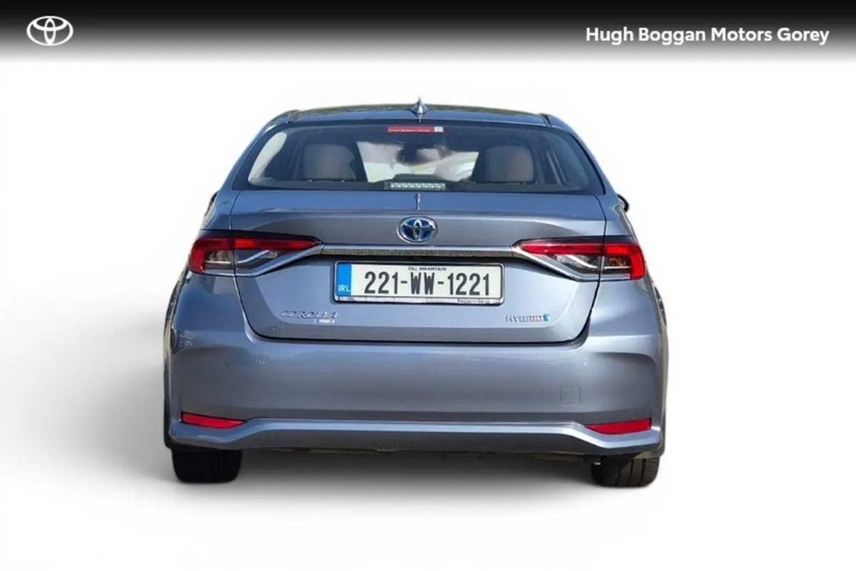 Toyota Corolla LUNA 4DR AUTO HYBRID - Image 4