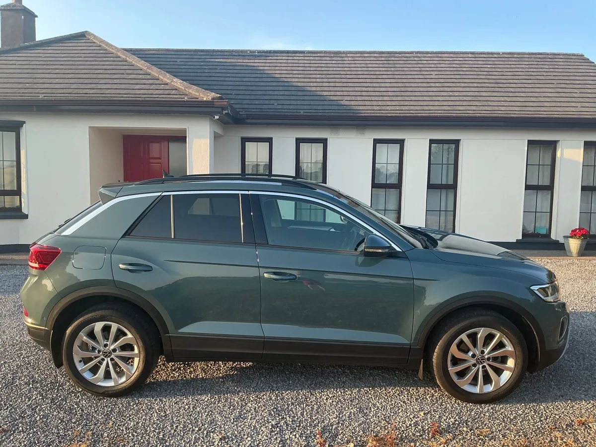 Volkswagen T-Roc 2024 - Image 5