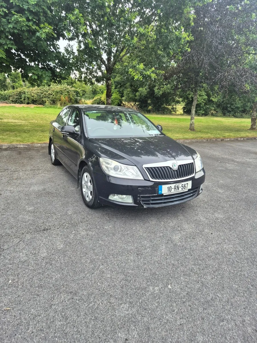Skoda Octavia 2010 - Image 4
