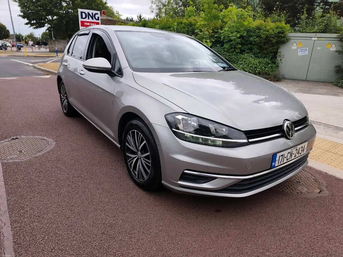 Golf 2017 new Nct 2years good spec low kilometers - Image 1