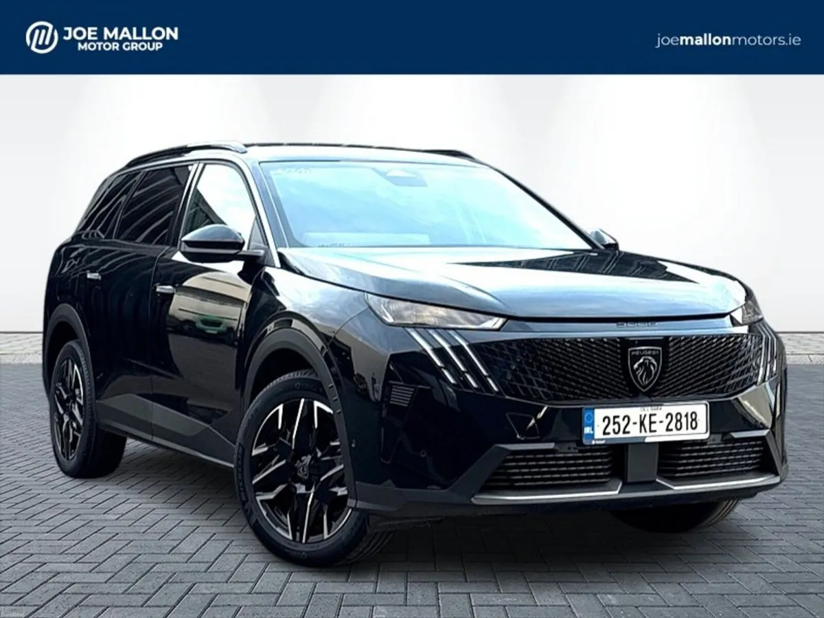 Peugeot 5008 Allure Hybrid AUTO - Image 1